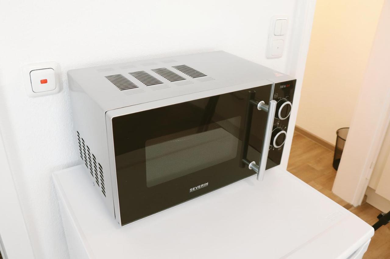 Helles Apartment Fuer 1-2 Pers. Mit Parkplatz Und Wifi Kraiburg am Inn Bagian luar foto